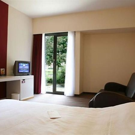 Hampton'S Hotel Namur ويبيون المظهر الخارجي الصورة