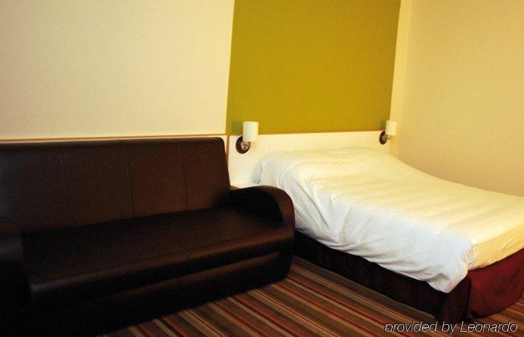 Hampton'S Hotel Namur ويبيون الغرفة الصورة