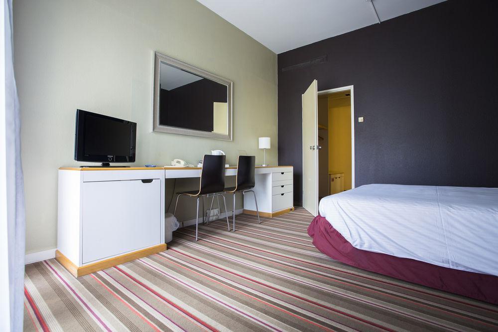 Hampton'S Hotel Namur ويبيون المظهر الخارجي الصورة
