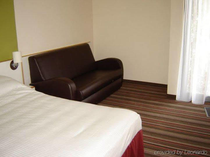 Hampton'S Hotel Namur ويبيون الغرفة الصورة