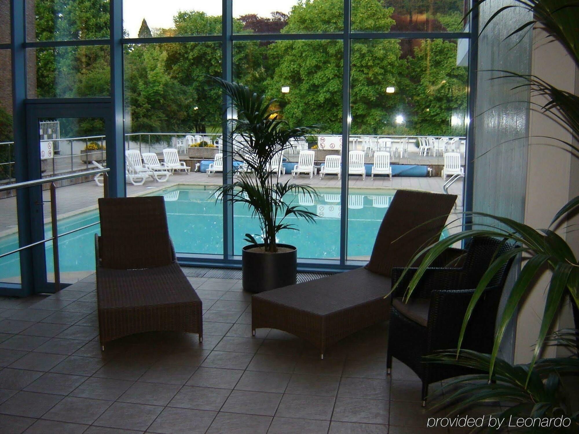 Hampton'S Hotel Namur ويبيون المرافق الصورة